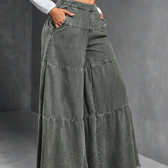 Army Green Women's Loose Boyfriend Style Distressed Hem Patchwork Denim Jeans - Picture 3 of 9